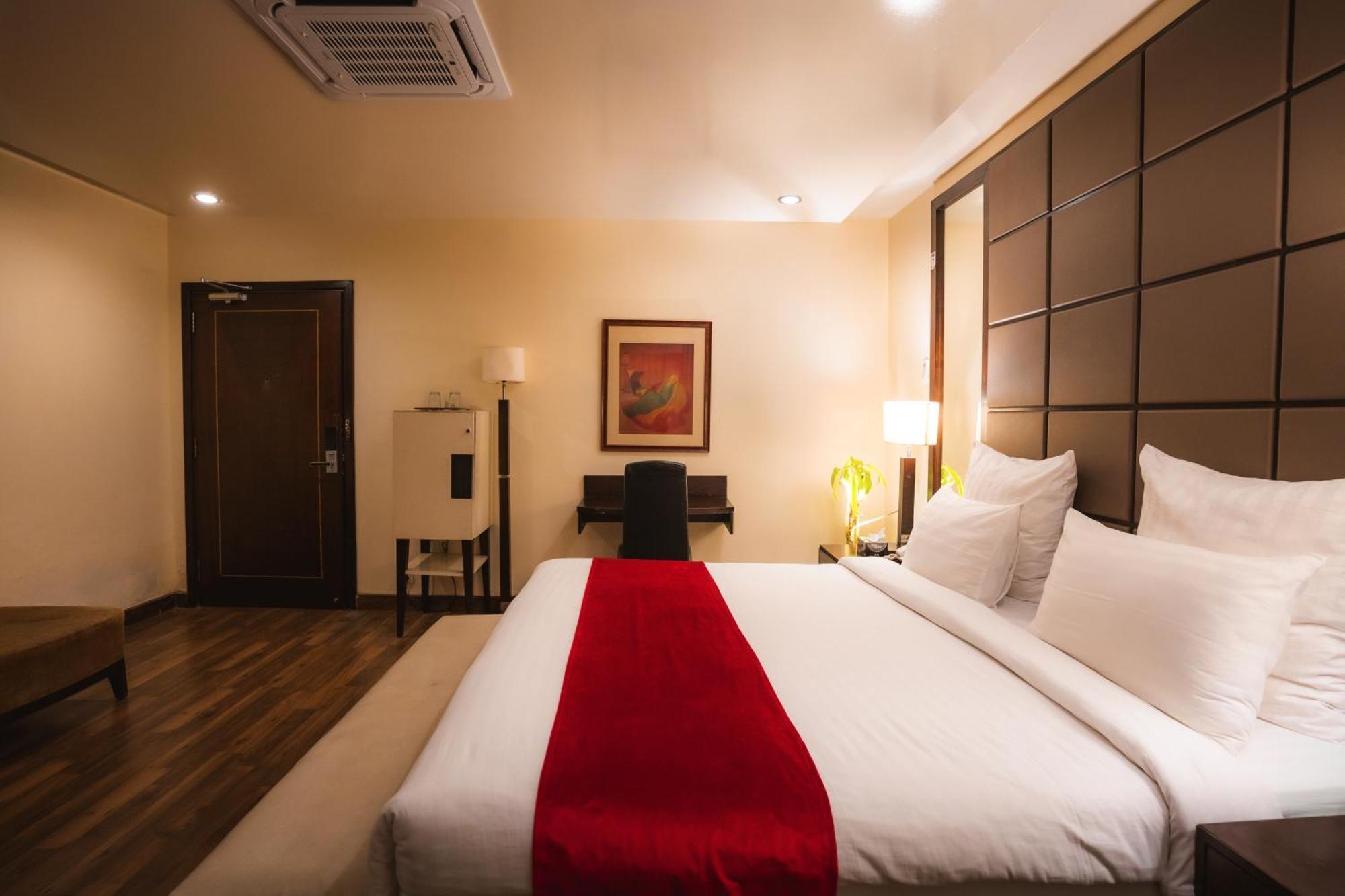 Rockville House Managed & Operated By Serai Boutique Hotels And Resorts Исламабад Экстерьер фото
