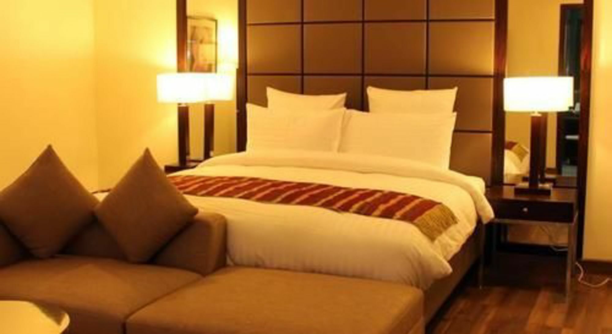 Rockville House Managed & Operated By Serai Boutique Hotels And Resorts Исламабад Экстерьер фото